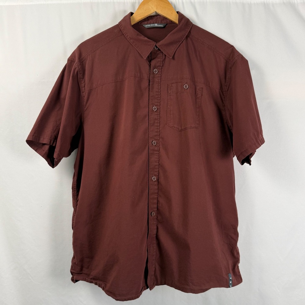 Sitka Gear Mens XL Camp Shirt Short Sleeve Button Up Shirt Hunting‎ Camping Logo